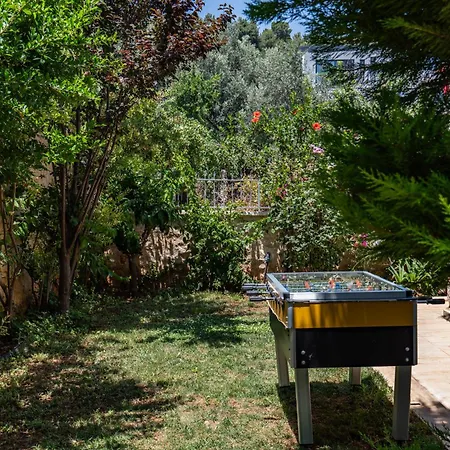 Villa Serin *